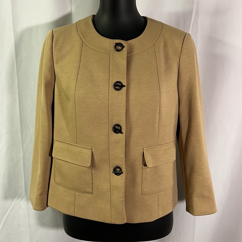 Calvin Klein Tan 3/4 Sleeve Collarless Toggle Button Jacket